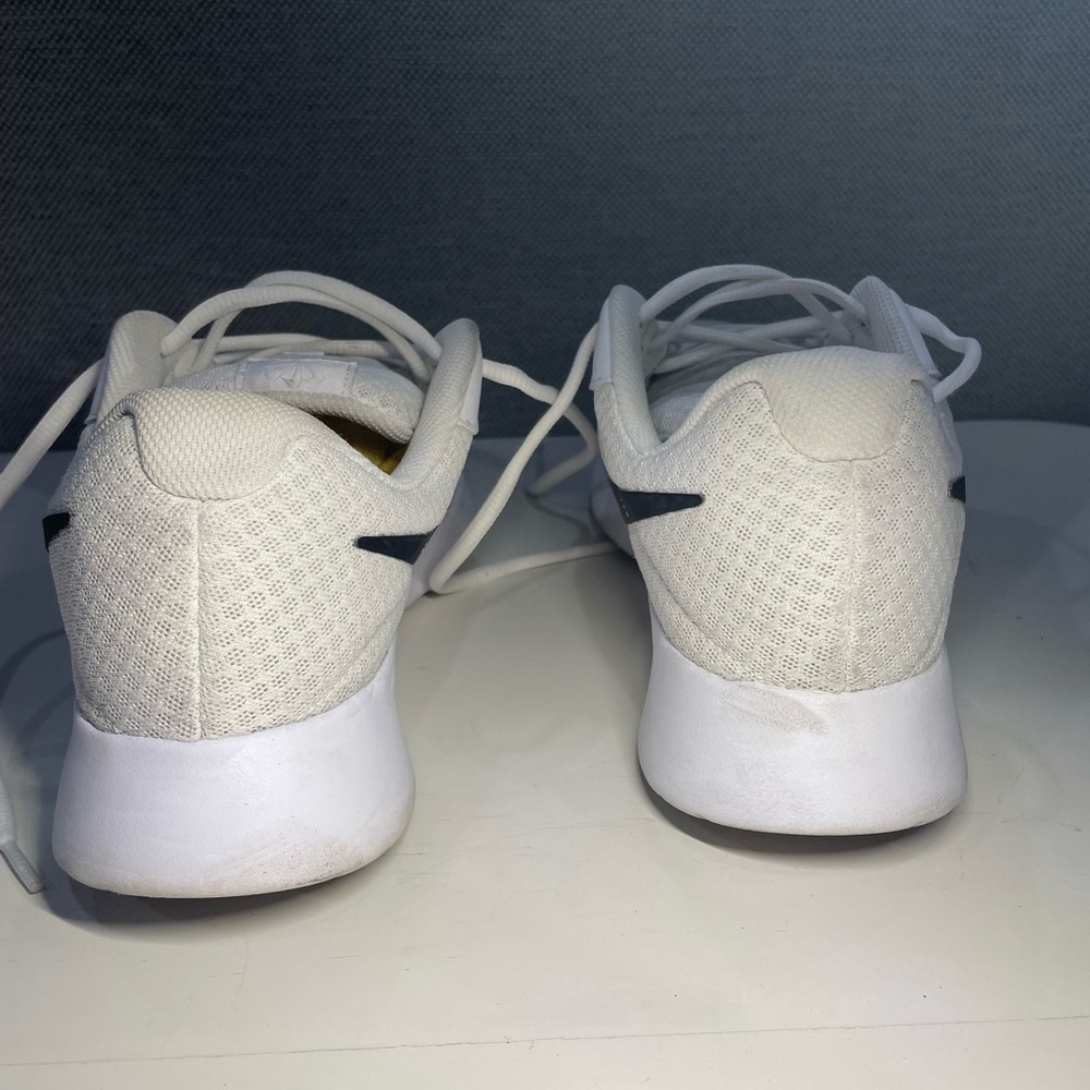 Nike White Men’s White Athletic Shoes. Size 10. R… - image 2